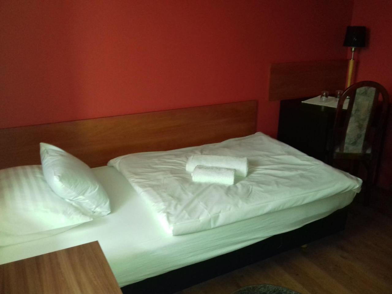 Komfort - Dwor Hubertus Hotel 2*
