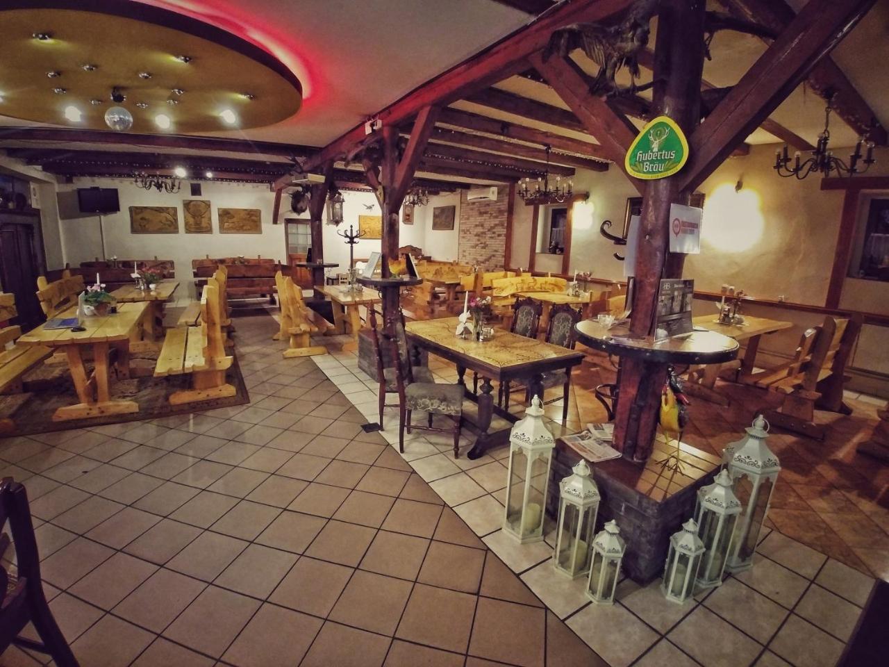 Hotel Komfort - Dwór Hubertus Piekary Śląskie